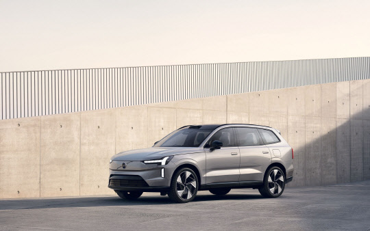 볼보 EX90. 볼보자동차코리아 제공